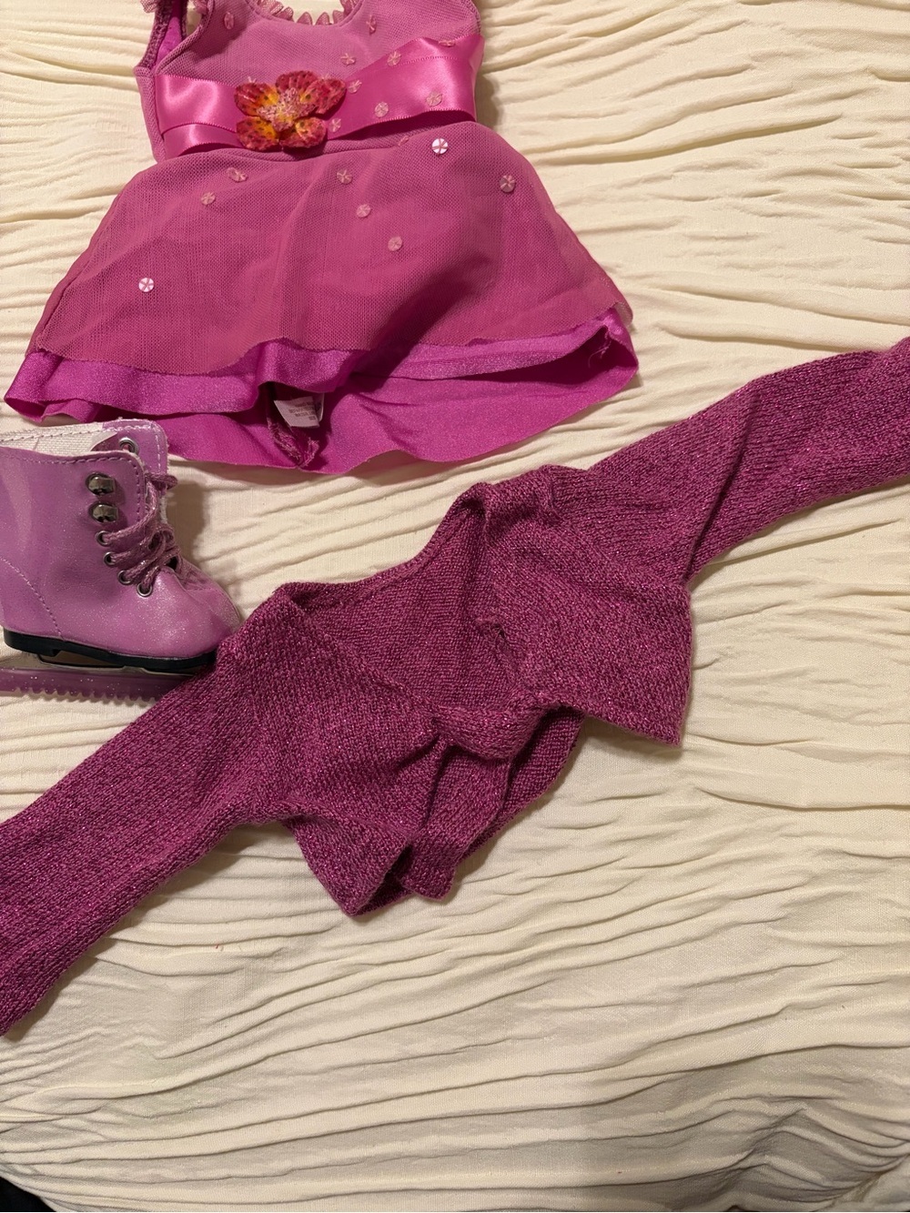 American Girl Retired Ice Skating Outfit Pink Dress Skates Sweater Mia - Picture 4 of 4